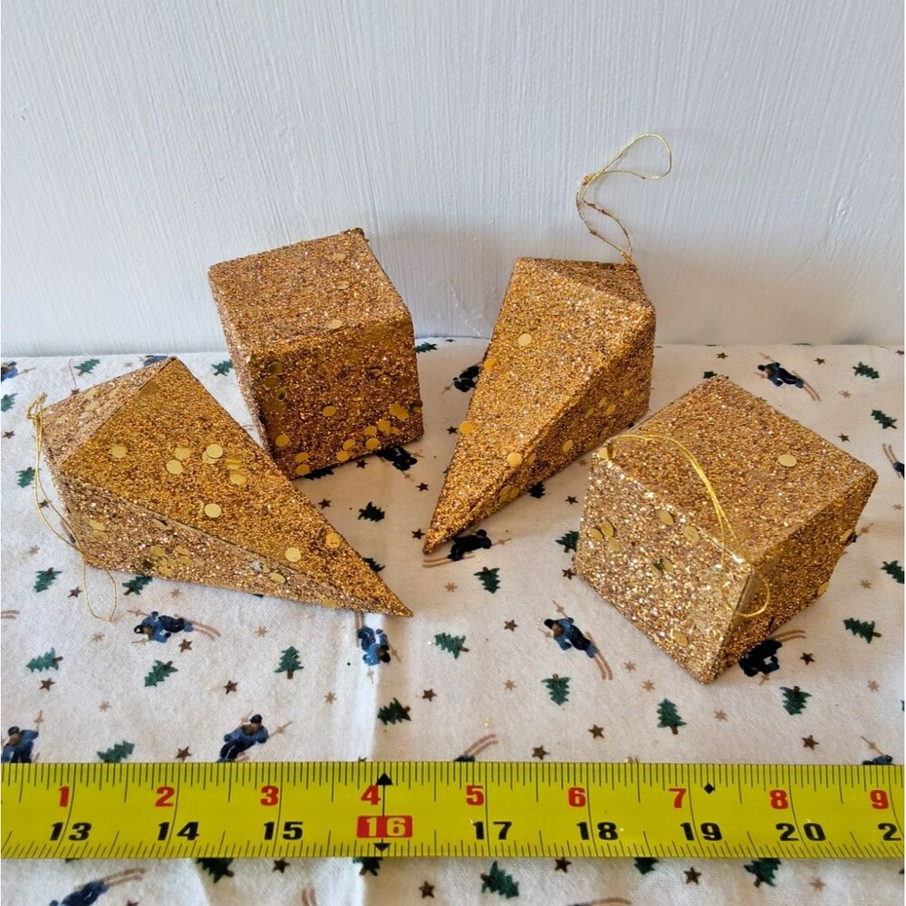 Set of 4 VTG 1950 Japan MCM Paper Paper Mache Gold Mica Glitter Kitsch Ornaments